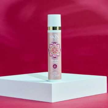 SkinGlow Cream SPF50 - 1