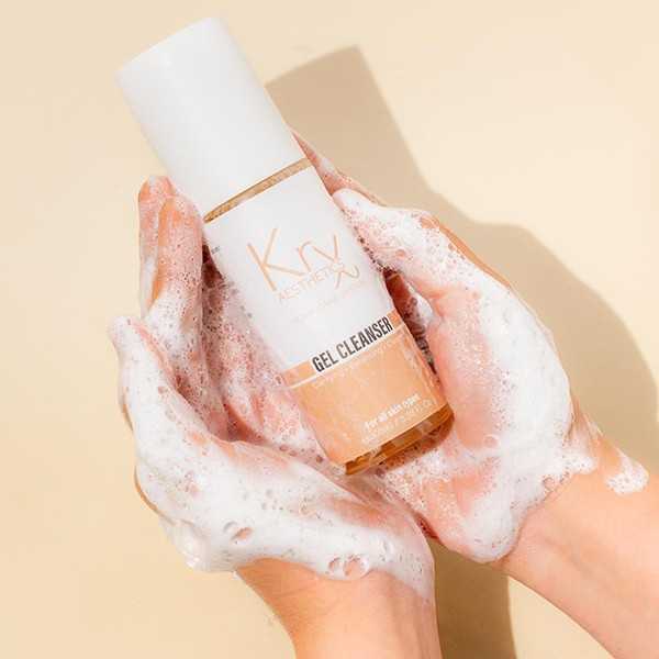 Gel Cleanser Glow Line