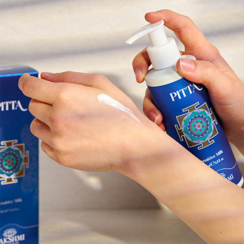 LakShmi - Pitta Sensitive Cleansing Milk